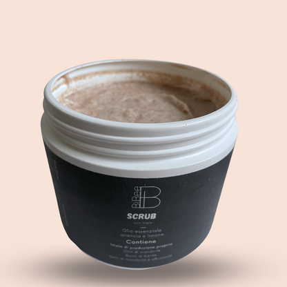 SCRUB CON OLIO ESSENZIALE DI ARANCIA E LIMONE 100ML
